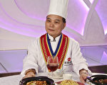 有「燜豬肉大王」之稱的名廚何志強表示，非常欣賞「全世界中國菜廚技大賽」發揚傳統，他期盼將來有機會赴美參賽，將粵菜文化推廣到全世界。（攝影：余鋼／大紀元）