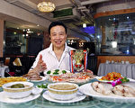潮州邨老闆陳鴻發讚揚「全世界中國菜廚技大賽」將中國傳統文化發揚光大。（攝影：潘在殊／大紀元）