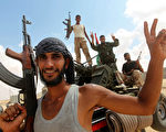 利比亚临时政府（NTC）表示，他们已经控制了卡扎菲的家乡苏尔特（Sirte）的机场。（AFP）