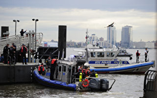 紐約觀光飛機墜河  1死4傷