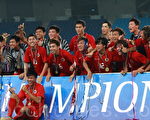 香港队再度卫冕龙腾杯冠军。（摄影: 陈柏州 / 大纪元）
