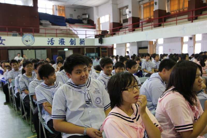 真善忍感动东港海事学生 大纪元