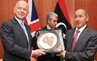 英国重开驻利比亚使馆 外交大臣揭幕