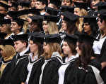 英国学费涨，申请读大学人数减少12%（Getty Images）