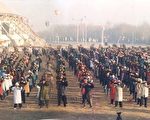 中國大陸法輪功學員在吉林長春市承辦第九屆全國冬運會期間集體煉功（1999年）