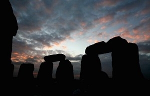英国南部神秘的巨石阵(Scott Barbour/Getty Images)