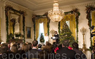 组图：白宫圣诞装饰展