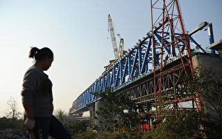 中共“铁路大跃进”刺激经济将带来遗祸   