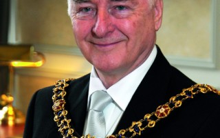 英国多地市长向大纪元读者致以龙年祝福