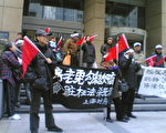 上海讨房团联名向上海市人大常委会提交议案，要求撒销“改造”，结清历史欠账。（知情者提供）