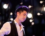 吳建豪成為《MTV巨星現場》首位華語歌手。(圖/三立提供)