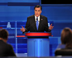 美国共和党中得票最高的总统候选人罗姆尼（Mitt Romney），最近在节目中表示，美国民众对收入差距的日渐关注，都是源自于妒忌。（PAUL J. RICHARDS / AFP）