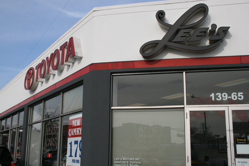 LEE Toyota 專賣店 汽車 大紀元