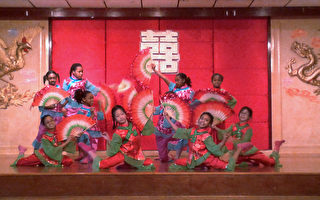 史堅拿小學400師生慶新年