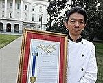 牛肉麵征服加州 侯圳生獲表揚