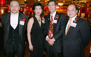 昭倫公所賀新年