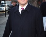 形同陌路 英國前能源大臣與前妻出庭