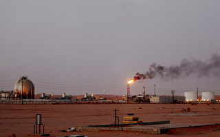 沙特保证充分供油 原油应声下跌逾2%