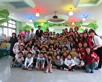 民族国小图书馆启用 敲锣打鼓三句半庆开幕