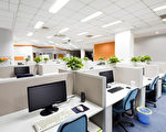 現代工作場所辦公室和工作間正變得越來越小。技術進步帶來的辦公室用具的變化也是一個重要的推動力。（Fotolia.com）