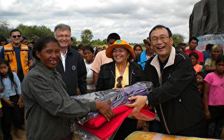 中華民國駐巴拉圭大使赴恰谷慰問水患災民