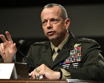 奥巴马政府正考虑在今年冬季，把美国驻阿富汗最高将领艾伦调任为驻欧洲美军指挥官。图为3月22日，艾伦出席在国会山关于阿富汗局势听证会。（Alex Wong/Getty Images）