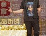 潘玮柏代言“2012捷运杯亚洲街舞大赛”。(摄影:黄宗茂/大纪元)