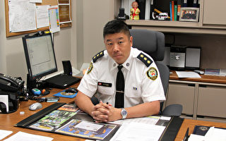 加多伦多首位华裔最高级警官谈移民入行障碍