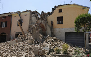 意大利5.8级地震 至少9人死亡