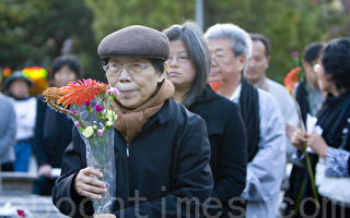 6月3日晚，舊金山各界民眾紀念六四23週年活動在中國城的花園角舉行。今年的特色是六四第二代的積極參與。（攝影：馬有志／大紀元）