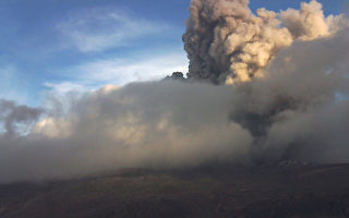 哥伦比亚火山喷发 5千居民被撤离