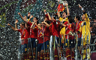 西班牙4-0胜意大利 卫冕欧洲杯创历史