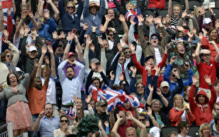组图：伦敦奥运 观众助阵掀热潮