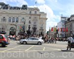 週六（8月4日）的倫敦市中心科芬園（Covent Garden）。（攝影：大紀元/李瑩）