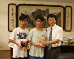 入学登记分发虎中成首选 双胞胎跨区就读