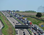 欧洲第一条高速公路80岁了
