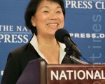 龙应台访美 笑谈部长与作家身份很不同