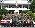 平镇市长陈万得率各界代表秋节劳军