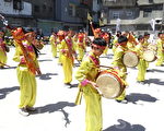 中埔国小创意踩街热闹庆九十