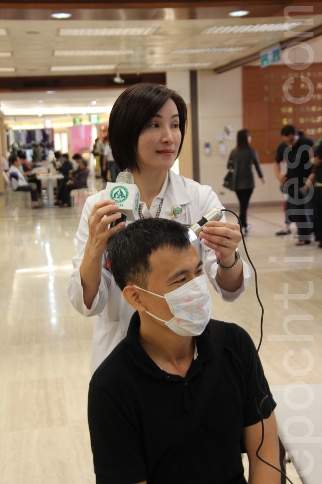 换季易掉发医师 洗发精无疗效 皮肤科 雄性秃 大纪元