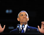 奥巴马在11月6日的美国大选中卫冕成功，坚持解决财政悬崖危机，须向富人加税。(Jewel Samad/AFP)