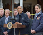 2012 年 11 月 15 日，美国总统奥巴马到桑迪飓风受灾严重的史泰登岛访问，并发表讲话。（MANDEL NGAN / AFP）