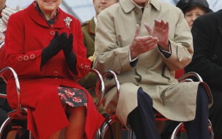 英國女王夫婦慶祝結婚65週年