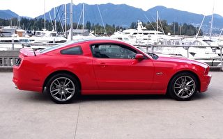 野性的回歸 2012 Ford Mustang GT