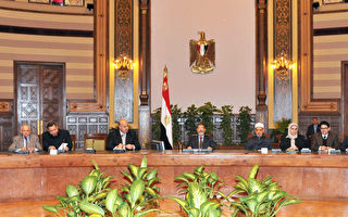 埃及总统妥协废命令 反对派：不够