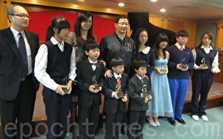 吳志揚表揚亞洲鋼琴賽績優同學