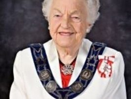 密市前市长麦考莲安详辞世 享年101岁