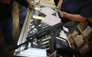 奧巴馬誓嚴格槍支管理 美國掀購槍潮