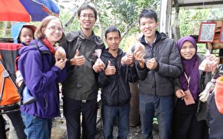 东华大学带领异国学生体验打工渡假乐