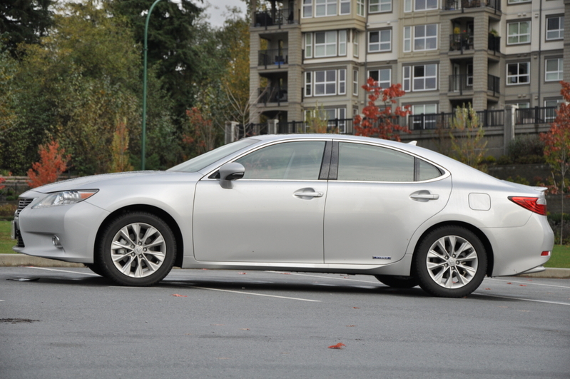 新车新动力2013 Lexus Es300h Es350 汽车测试 试车 大纪元